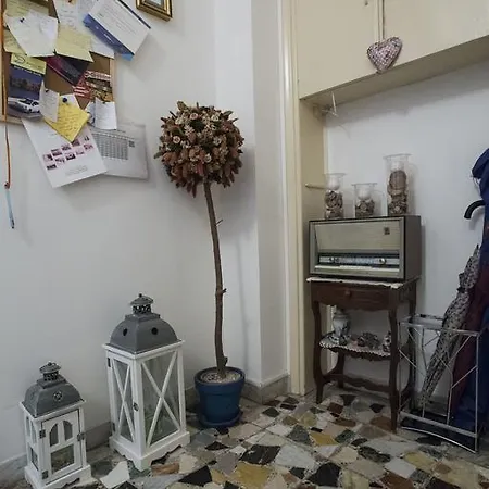Bed & Breakfast Miky M House
